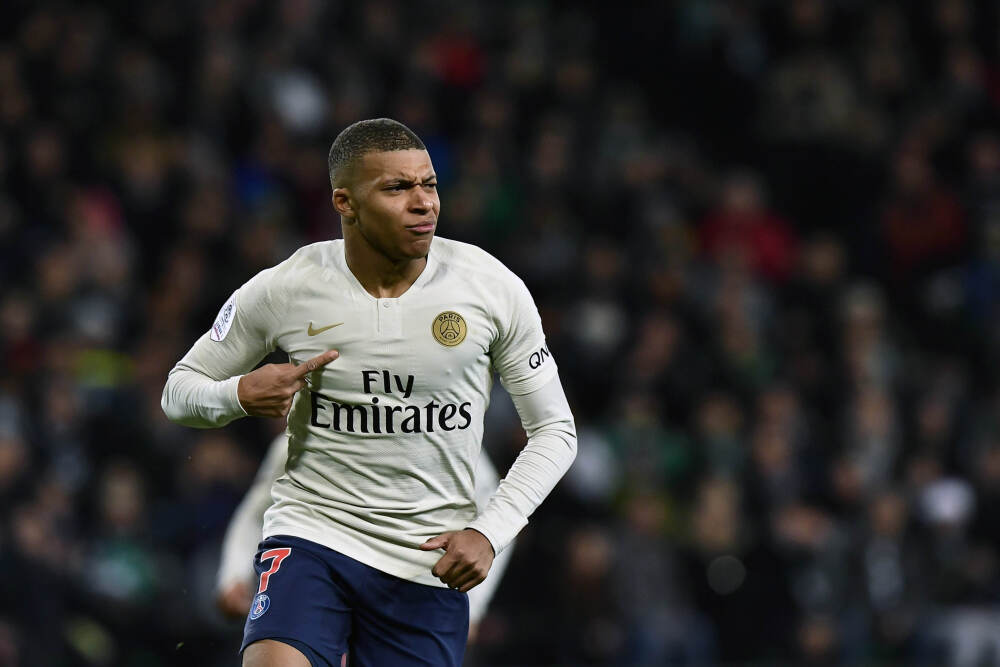 台积电遭遇稀土断供危机：美国工厂进退两难，先进芯片产线何去何从？